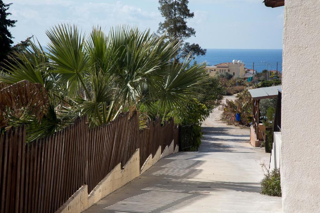 Coral Bay Sunkiss Villa Екстериор снимка