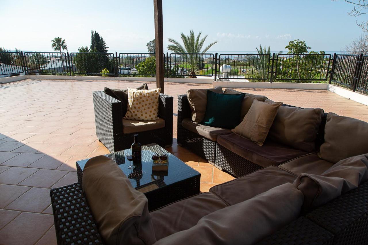 Coral Bay Sunkiss Villa Екстериор снимка